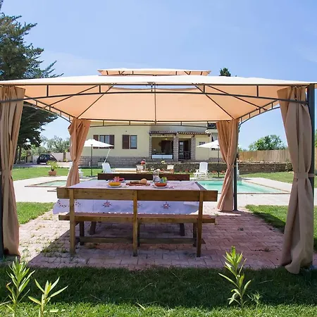 Eugenie Villa Alghero