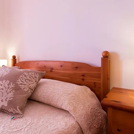 Eugenie Vila Alghero