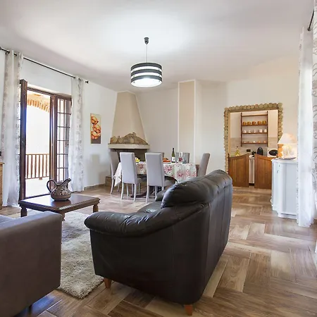 Eugenie Villa Alghero